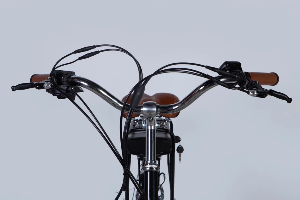 Велосипед с электроприводом 28" ST Dorozhnik eRETRO Vbr FR рама-19" 36В 12.5А*ч 500Вт черный YS 768 2025